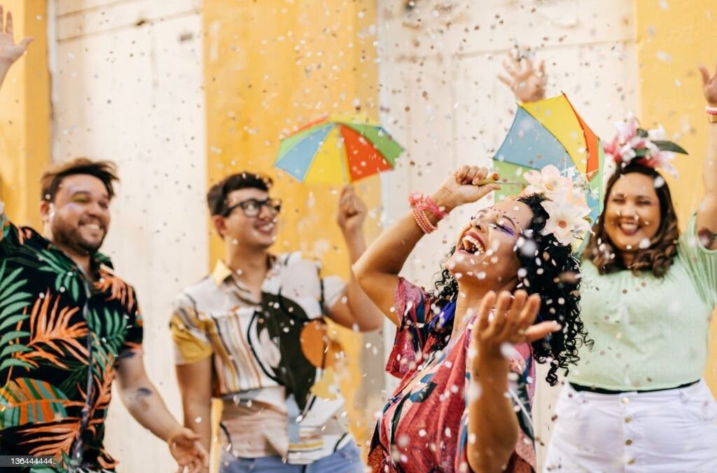 Carnaval: conheça os benefícios dessa festa popular para a saúde